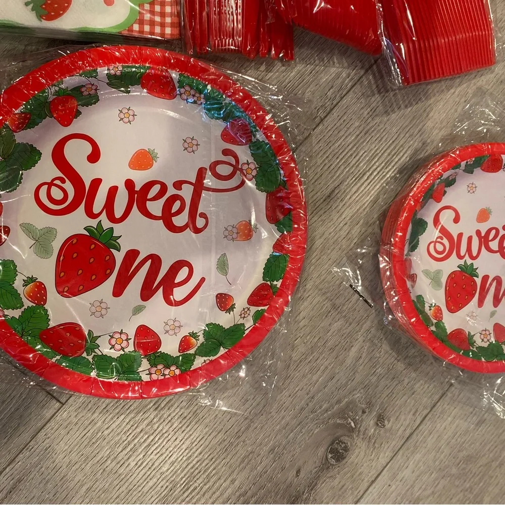 Sweet One Strawberry Party Supplies Set
